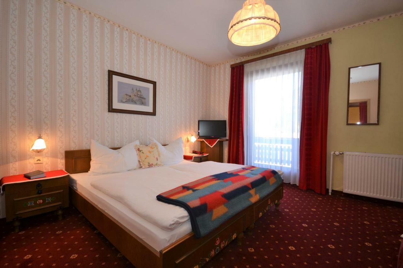 Hotel Berghof Gaming Exterior foto